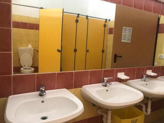Albergo E Ostello Della Gioventu Biella Centro Storico Zewnętrze zdjęcie
