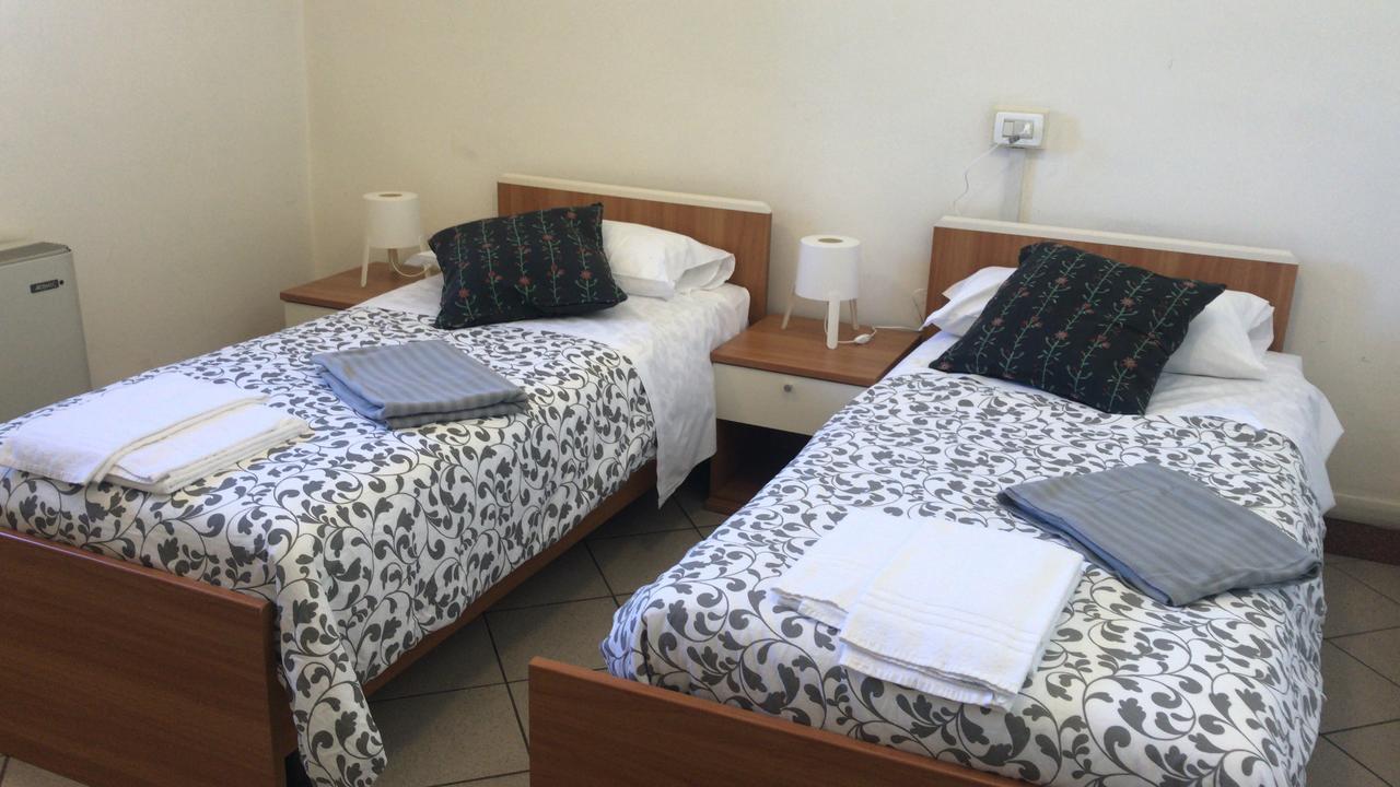 Albergo E Ostello Della Gioventu Biella Centro Storico Zewnętrze zdjęcie